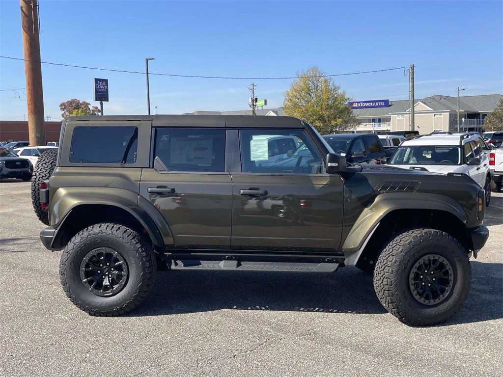 New 2025 Ford Bronco Raptor image 2