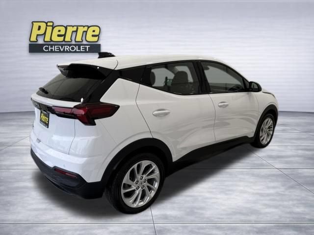New 2027 Chevrolet Bolt LT FWD image 5
