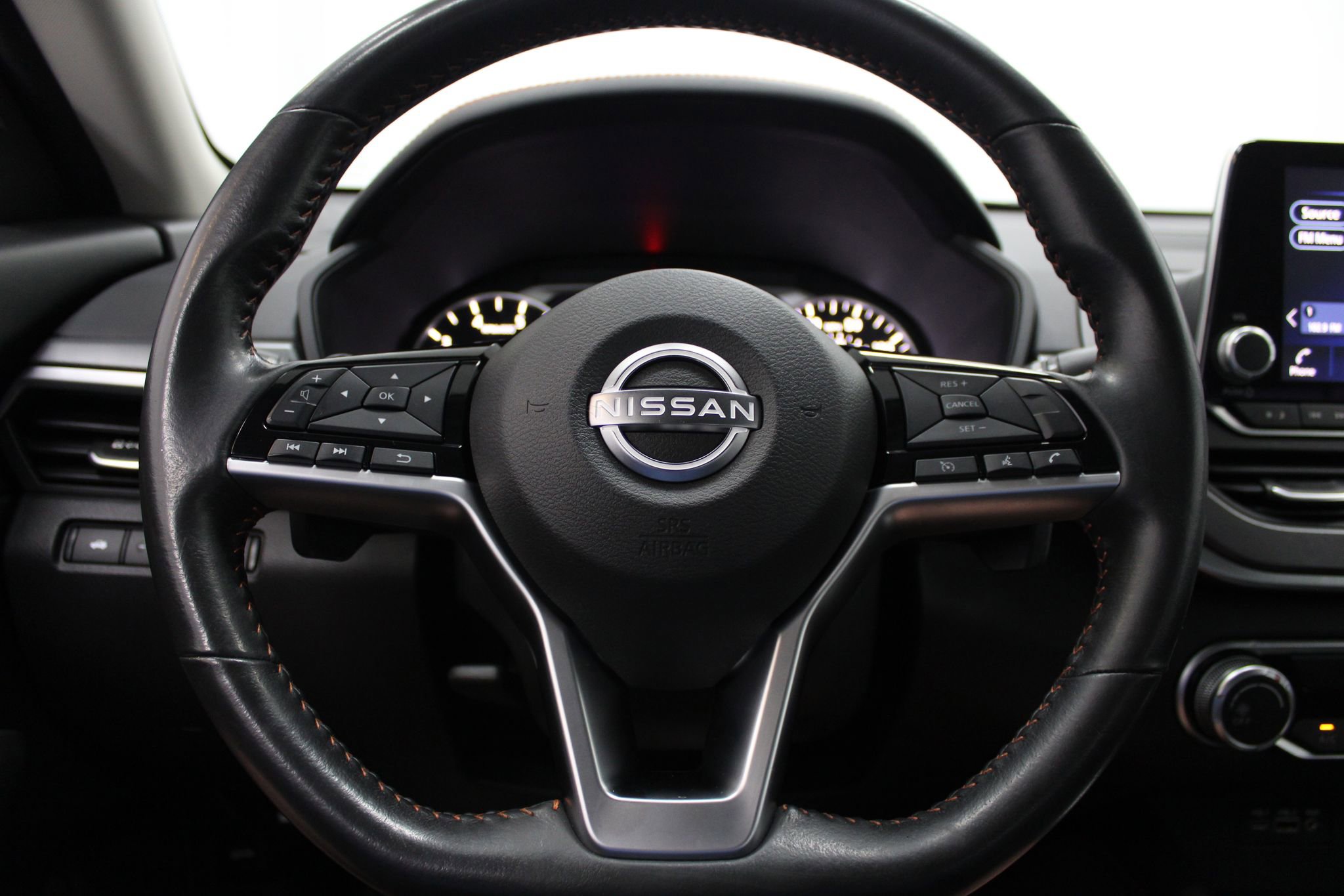 Used 2023 Nissan Altima 2.5 SR image 31