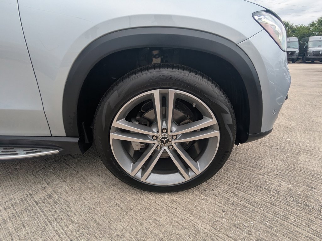 Used 2022 Mercedes-Benz GLE 350 4MATIC image 24