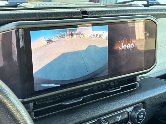 Used 2024 Jeep Wrangler Sport AWD/4WD image 32