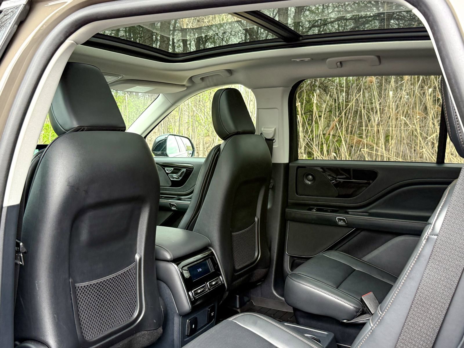 Used 2025 Lincoln Aviator AWD w/ Equipment Group 101A image 20