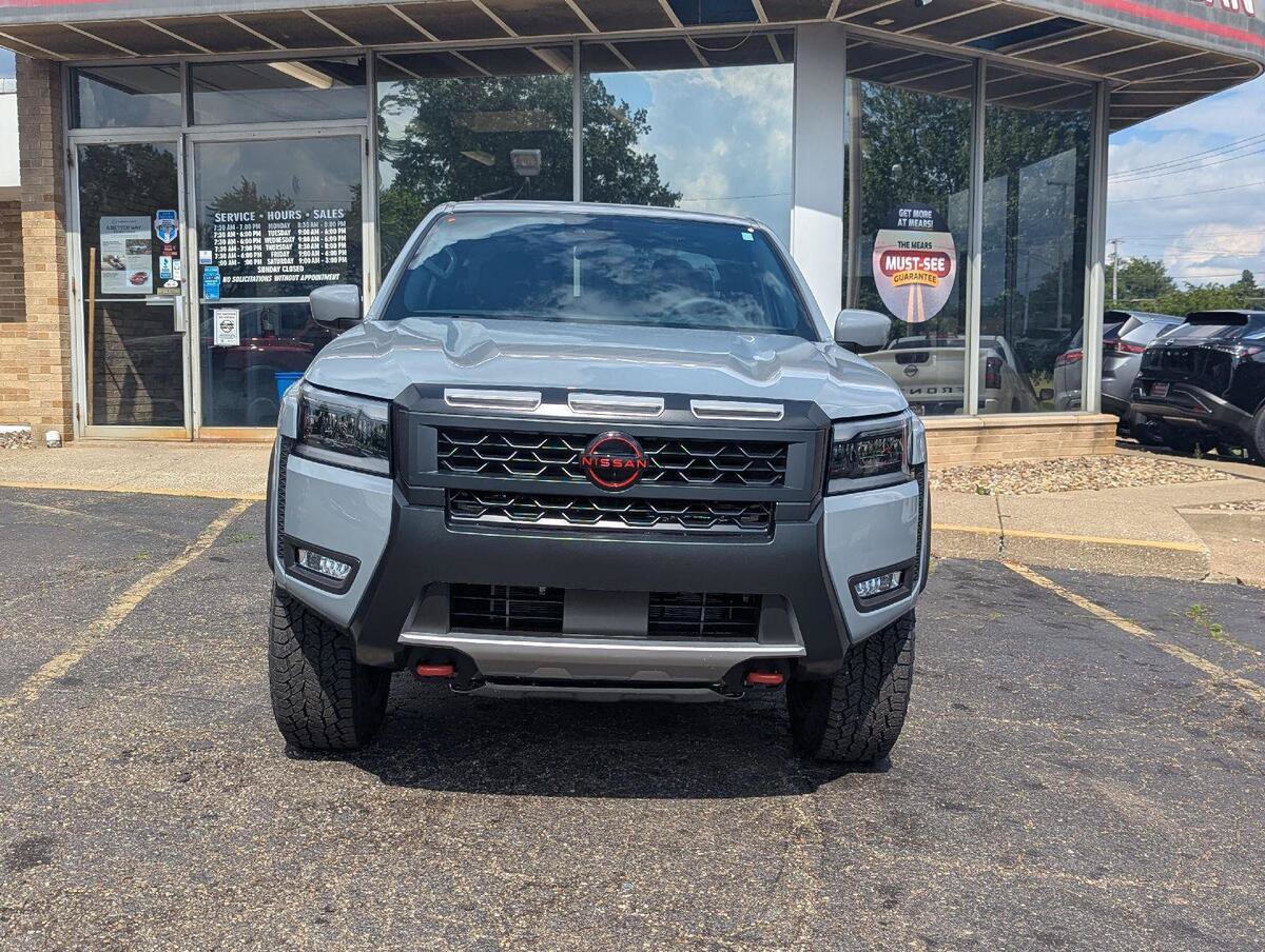 New 2026 Nissan Frontier PRO-4X w/ Tow Package AWD/4WD image 3