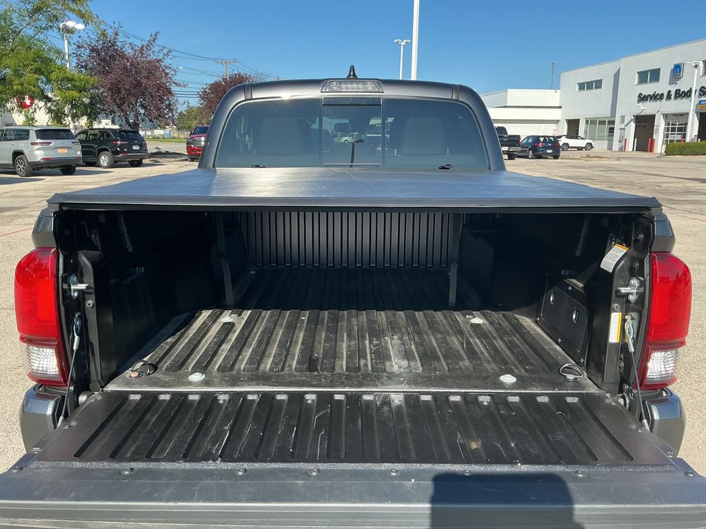 Used 2023 Toyota Tacoma SR5 AWD/4WD image 27