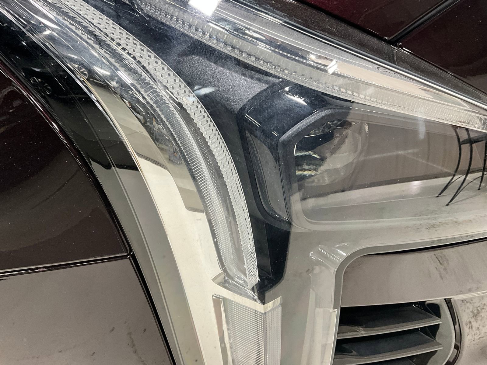 Used 2021 Cadillac XT4 Premium Luxury AWD/4WD image 26