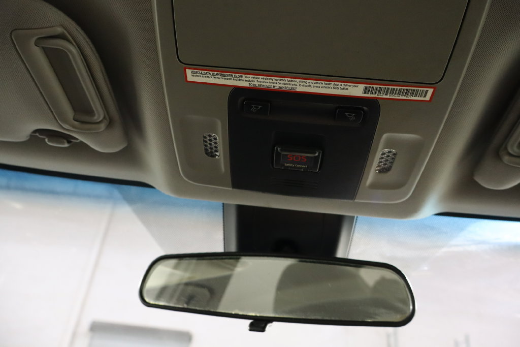Used 2019 Toyota Camry LE FWD image 17