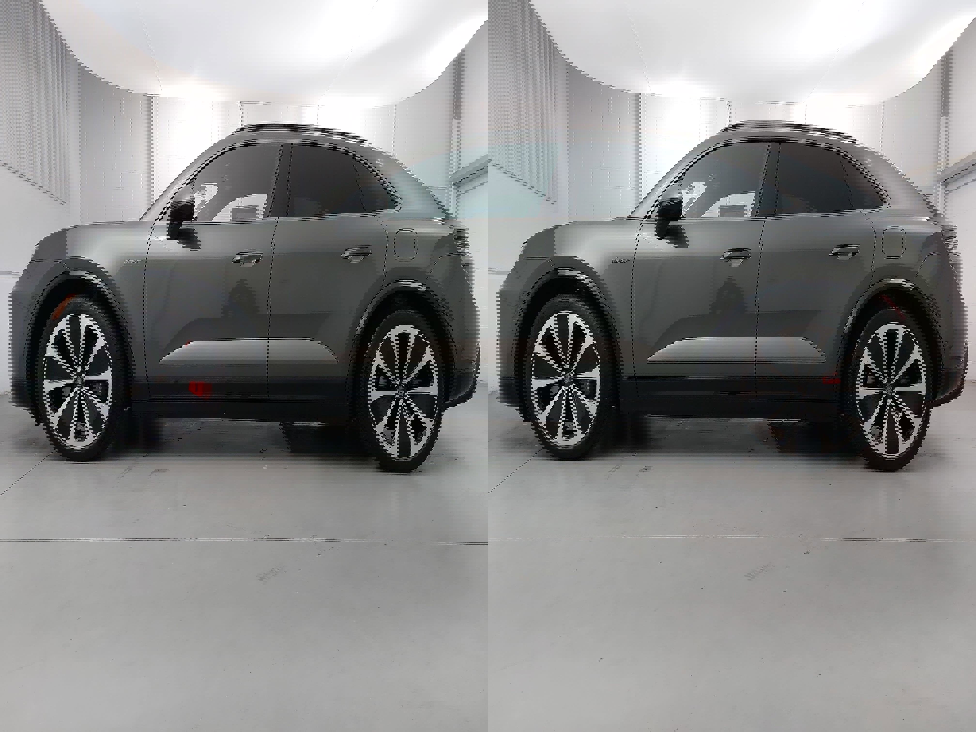 New 2025 Porsche Macan Turbo Electric image 2