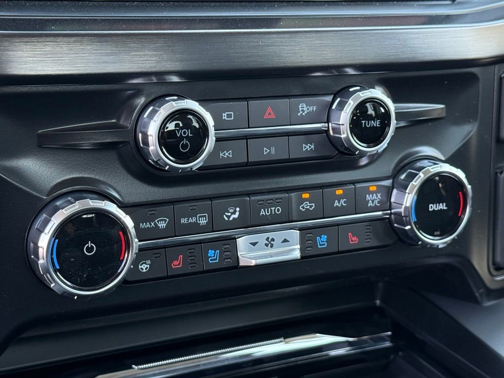 New 2026 Ford F250 4x4 Crew Cab Super Duty image 13