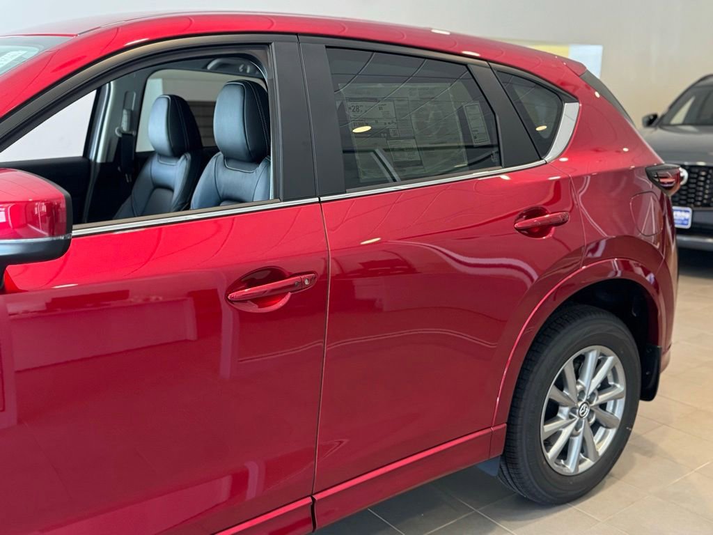 Used 2025 MAZDA CX-5 AWD 2.5 S w/ Preferred Package image 13
