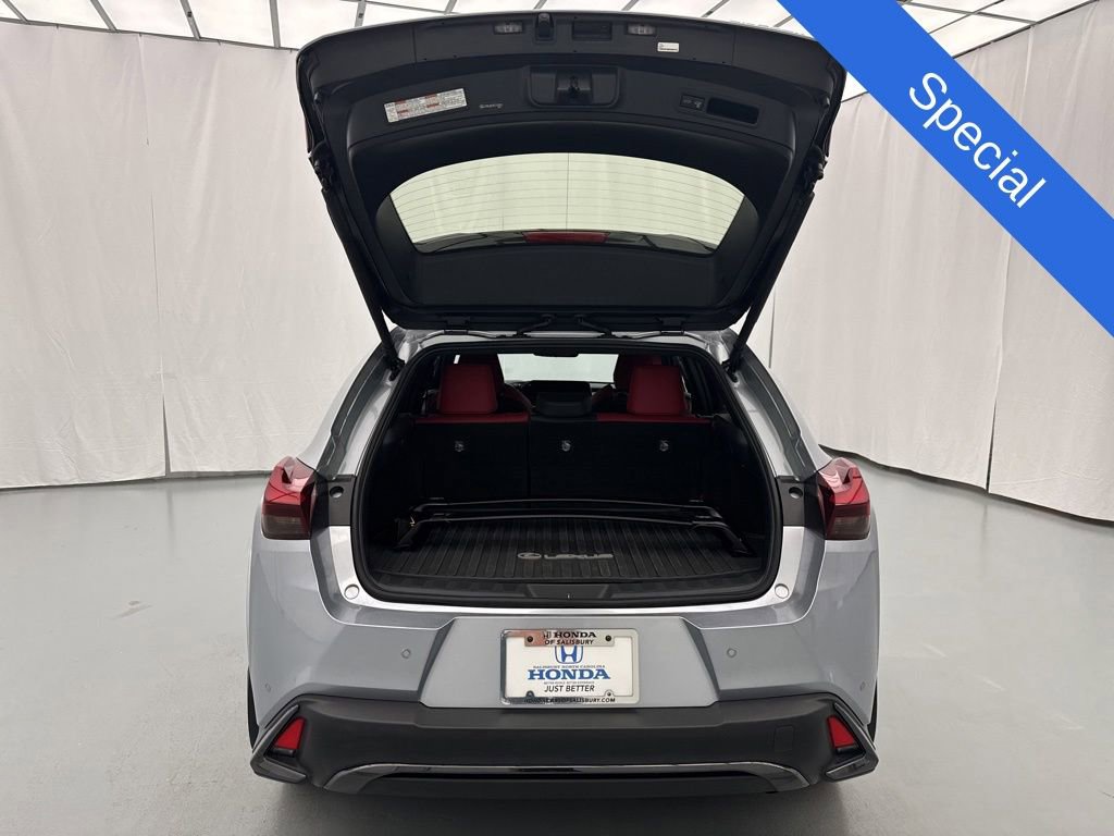 Used 2024 Lexus UX 250h F Sport FWD image 11