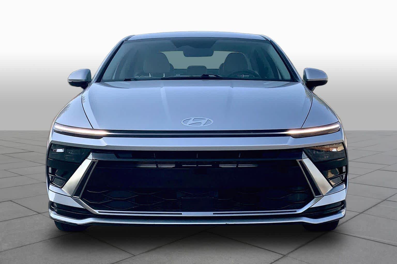 Certified 2025 Hyundai Sonata SEL FWD image 4