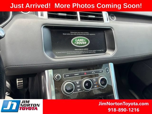 Used 2017 Land Rover Range Rover Sport HSE Dynamic AWD/4WD image 11