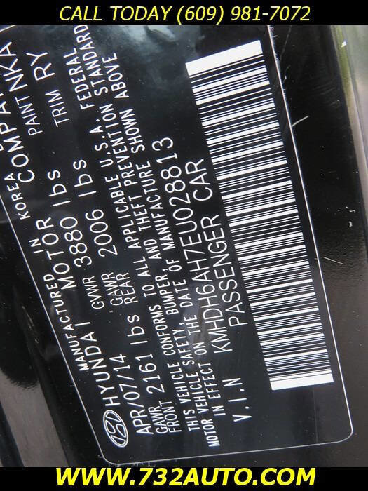 Used 2014 Hyundai Elantra FWD image 32