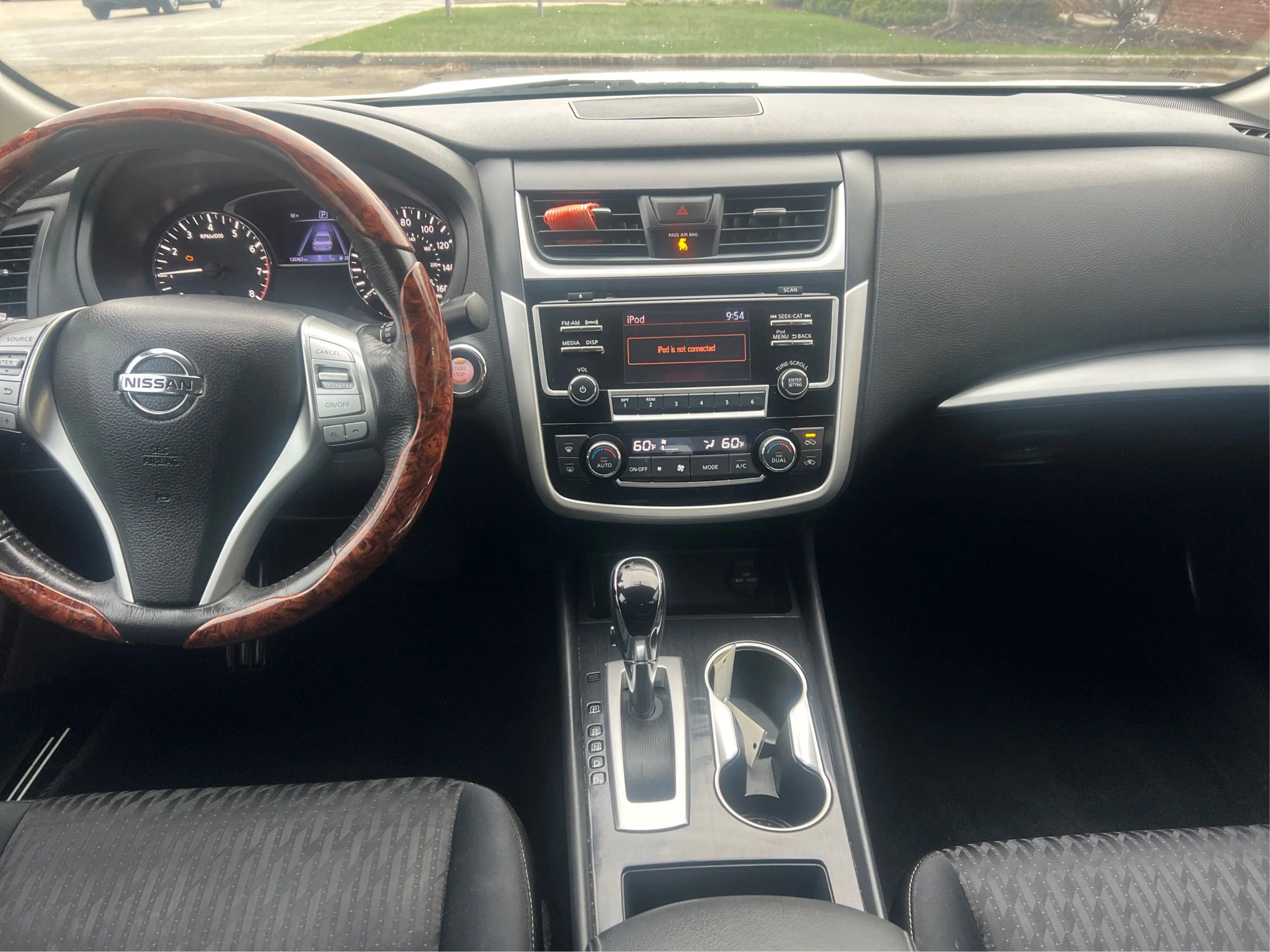 Used 2018 Nissan Altima 2.5 SV FWD image 29