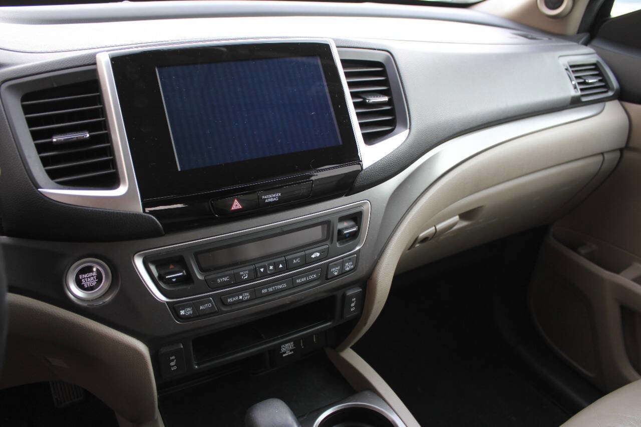 Used 2017 Honda Pilot EX-L image 18