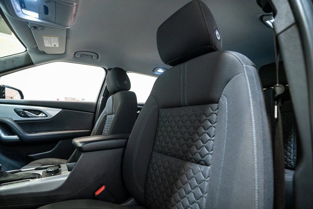 Used 2020 Chevrolet Blazer LT image 6