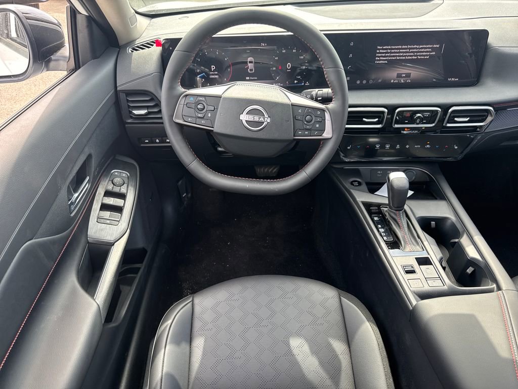 New 2026 Nissan Sentra SR w/ SR Premium Package FWD image 12