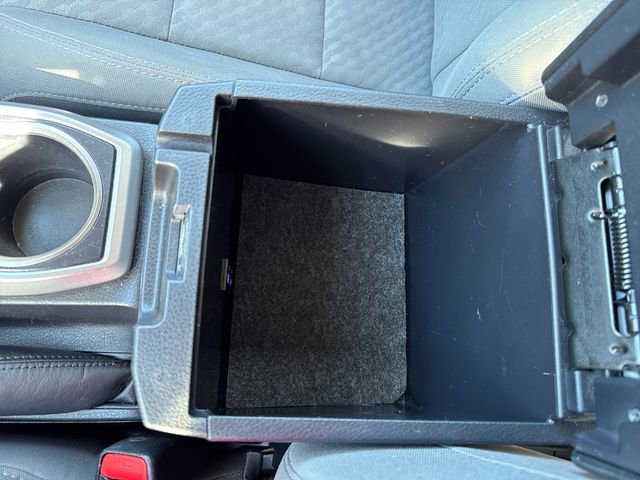 Used 2022 Toyota Tacoma SR5 RWD image 26