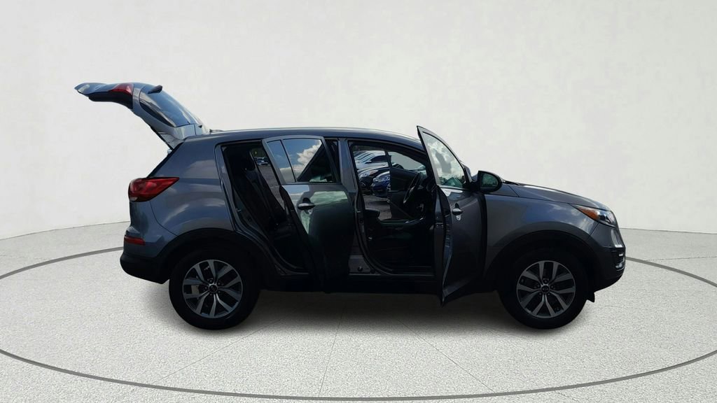 Used 2016 Kia Sportage LX image 14