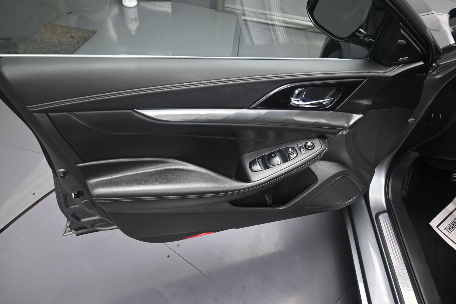 Used 2019 Nissan Maxima 3.5 SL w/ Floor Mat Group FWD image 15
