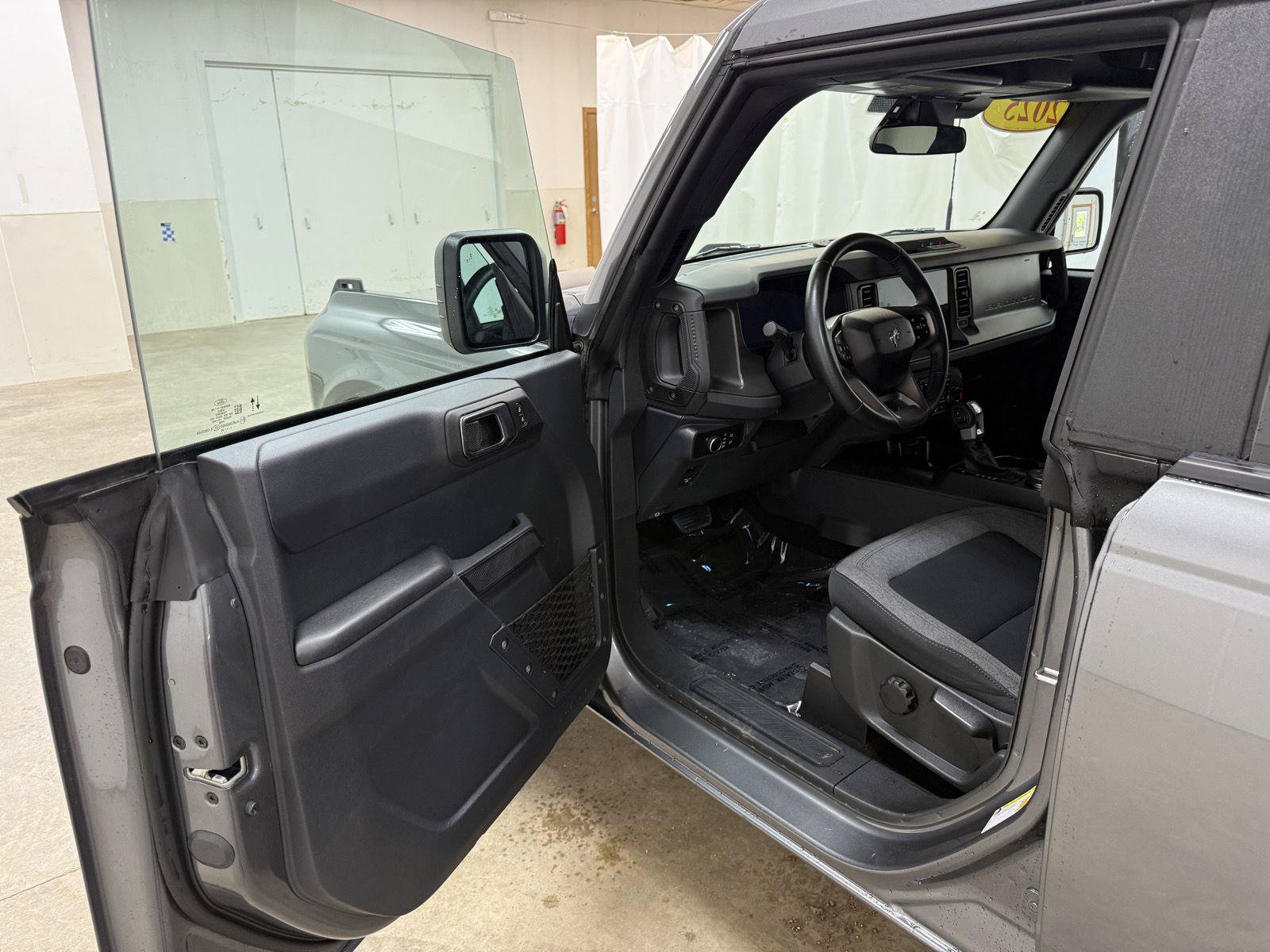 Used 2025 Ford Bronco Big Bend AWD/4WD image 8