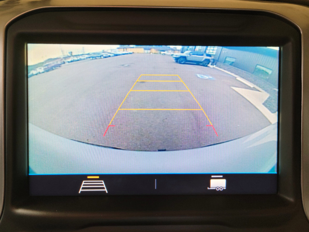 Used 2019 Chevrolet Silverado 1500 LT Trail Boss w/ Convenience Package image 12