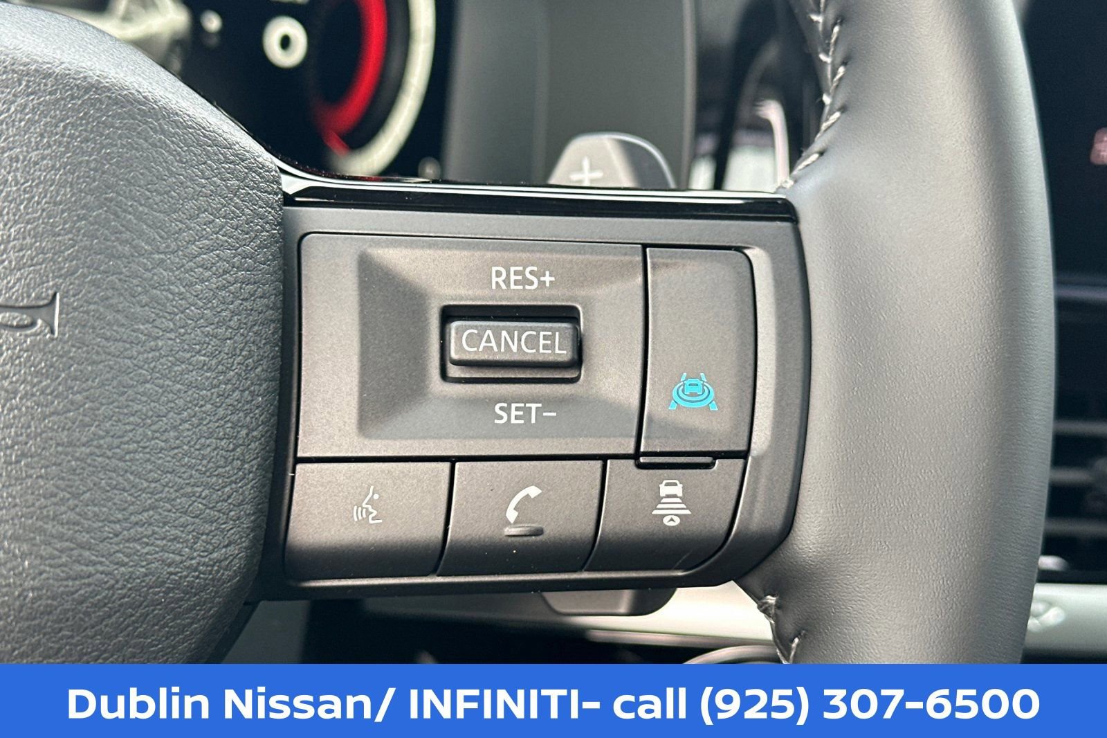 New 2026 Nissan Pathfinder SL w/ SL Premium Package AWD/4WD image 29
