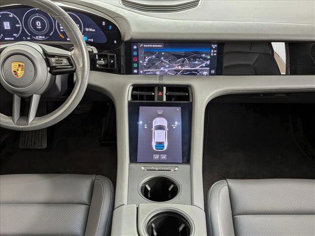 Used 2022 Porsche Taycan image 19