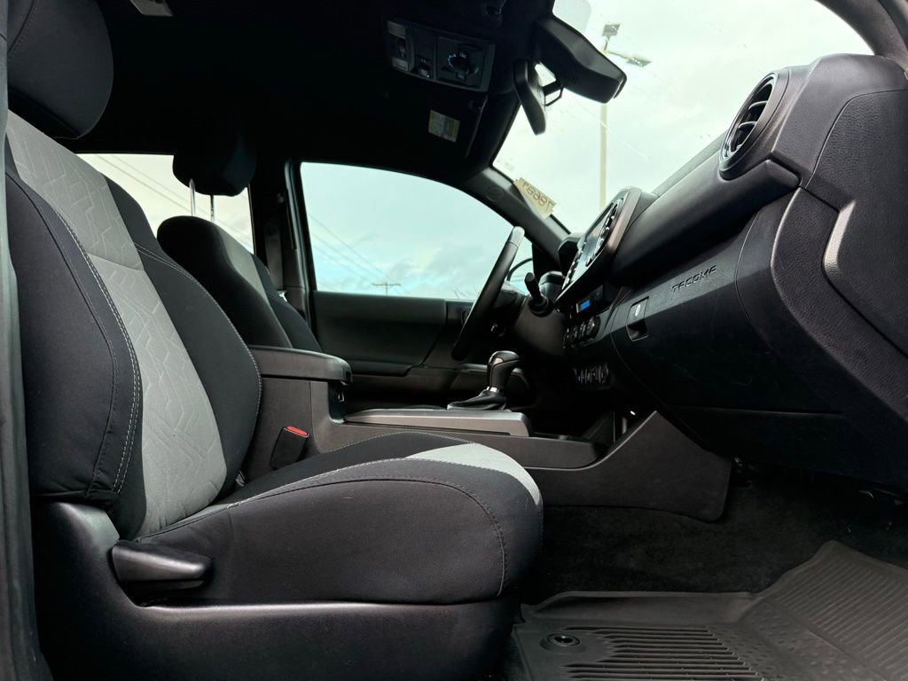 Certified 2021 Toyota Tacoma TRD Off-Road w/ Technology Package image 28