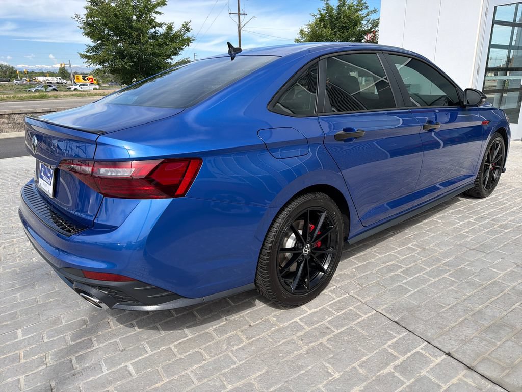 Used 2024 Volkswagen Jetta GLI 40th Anniversary Edition FWD image 7
