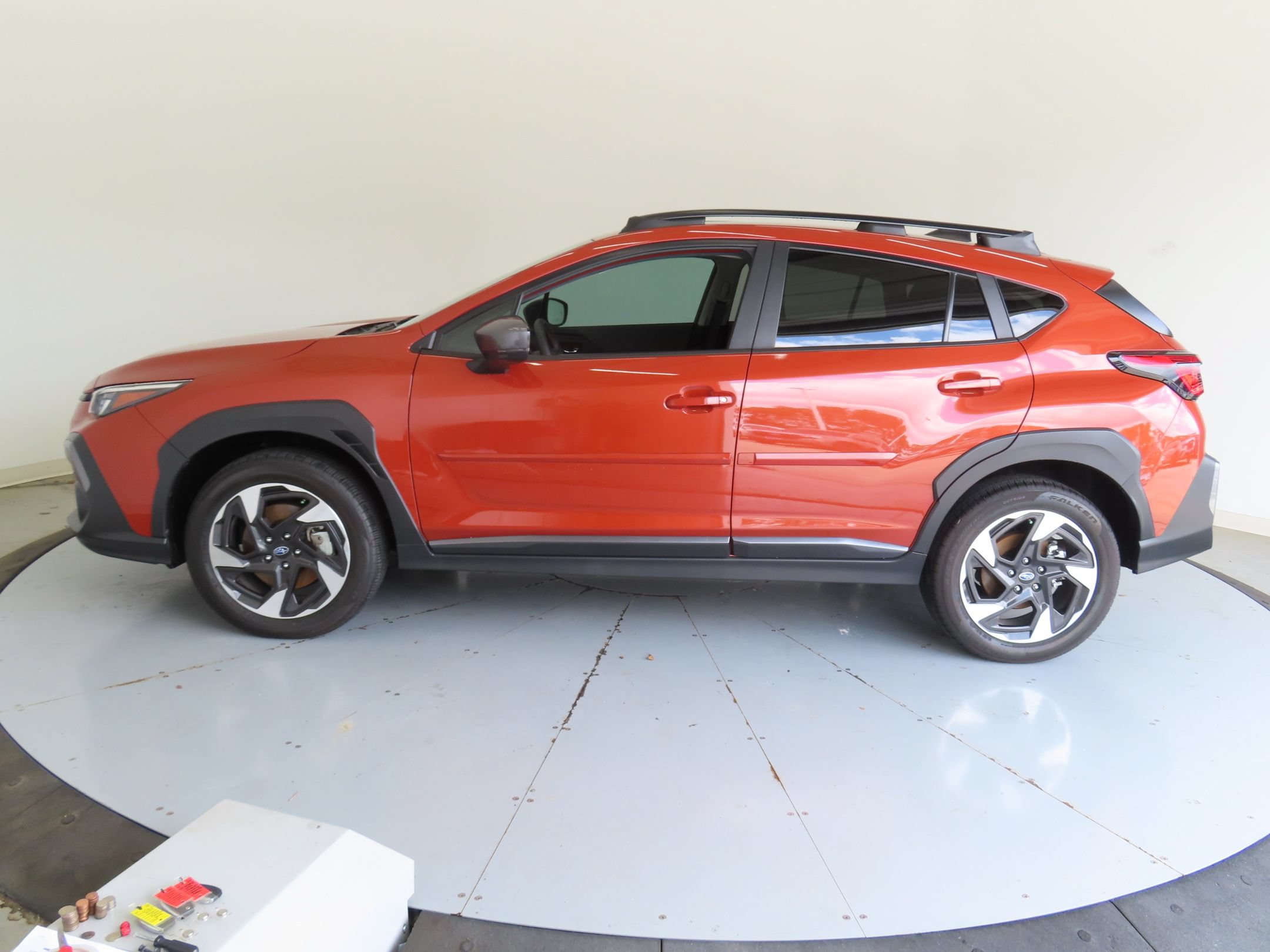 Used 2025 Subaru Crosstrek 2.5i Limited w/ Crosstrek Mirror Package AWD/4WD image 7