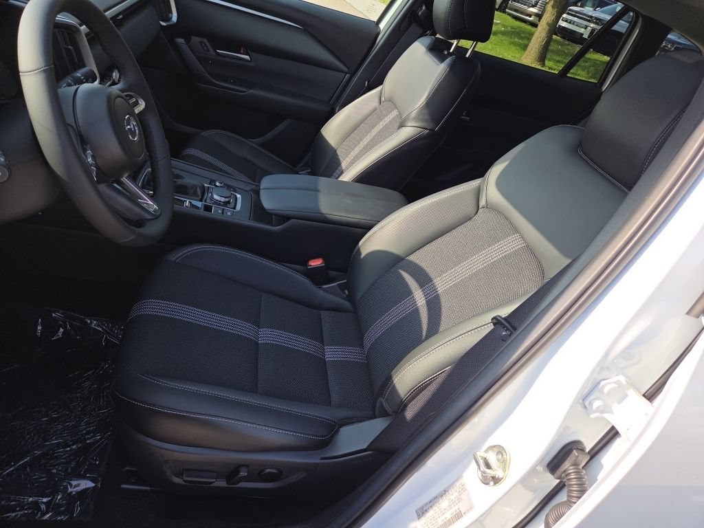 New 2026 MAZDA CX-50 AWD 2.5 S w/ Preferred Pkg image 17