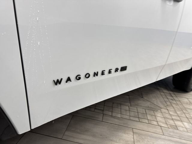 Used 2024 Jeep Wagoneer Series II image 39