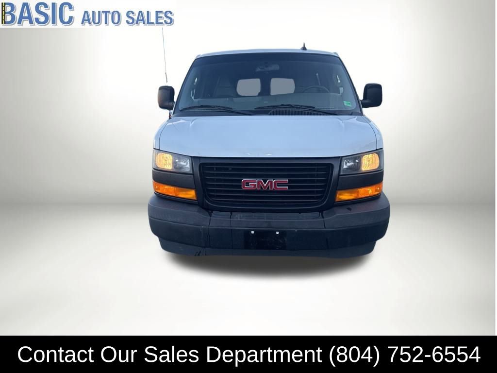 Used 2018 GMC Savana 2500 LS RWD image 3