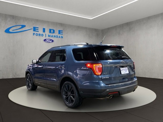Used 2019 Ford Explorer XLT w/ Equipment Group 202A image 3
