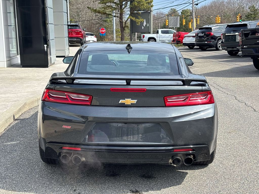 Used 2016 Chevrolet Camaro SS image 4