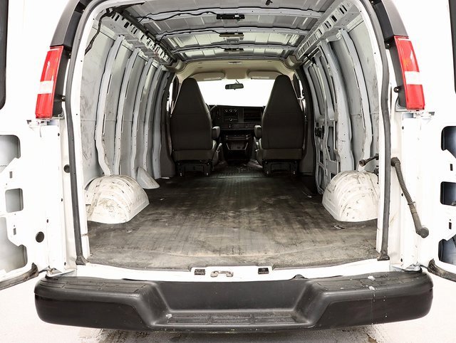 Used 2021 Chevrolet Express 2500 w/ Driver Convenience Package image 21