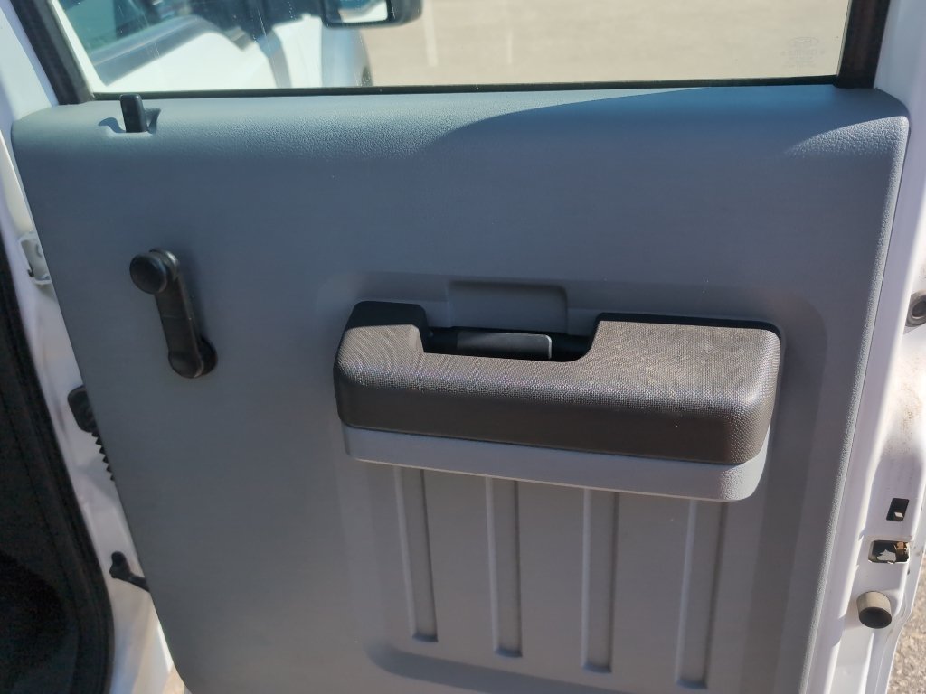 Used 2014 Ford F450 4x4 Crew Cab Super Duty image 18