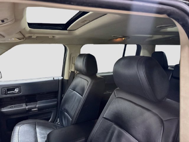 Used 2018 Ford Flex SEL w/ Equipment Group 202A AWD/4WD image 18