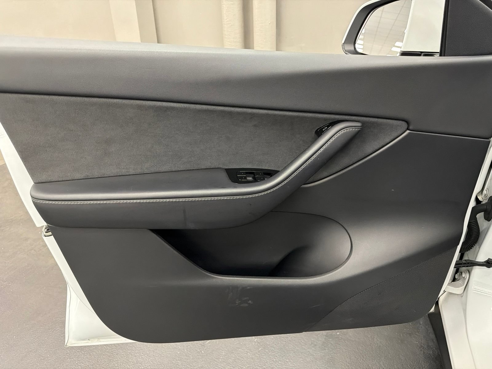 Used 2020 Tesla Model Y Long Range AWD/4WD image 19