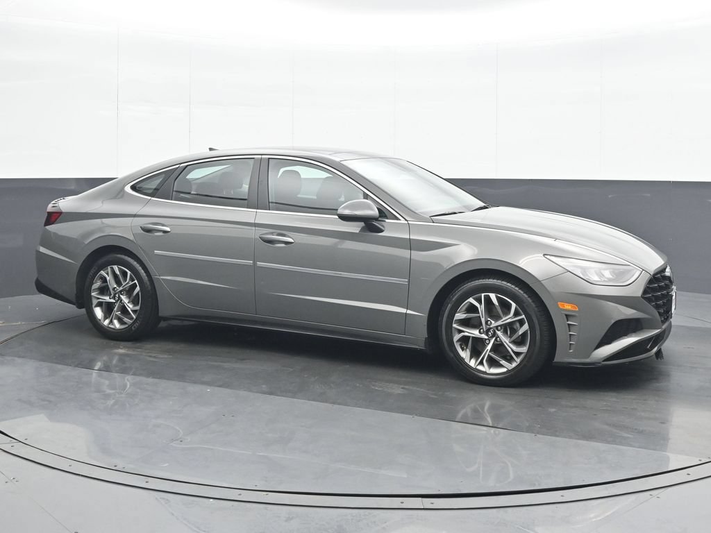 Used 2022 Hyundai Sonata SEL w/ Convenience Package FWD image 8