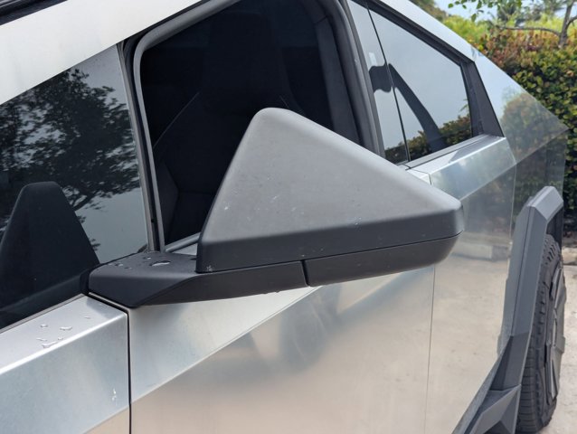 Used 2024 Tesla Cybertruck Cyberbeast AWD/4WD image 9