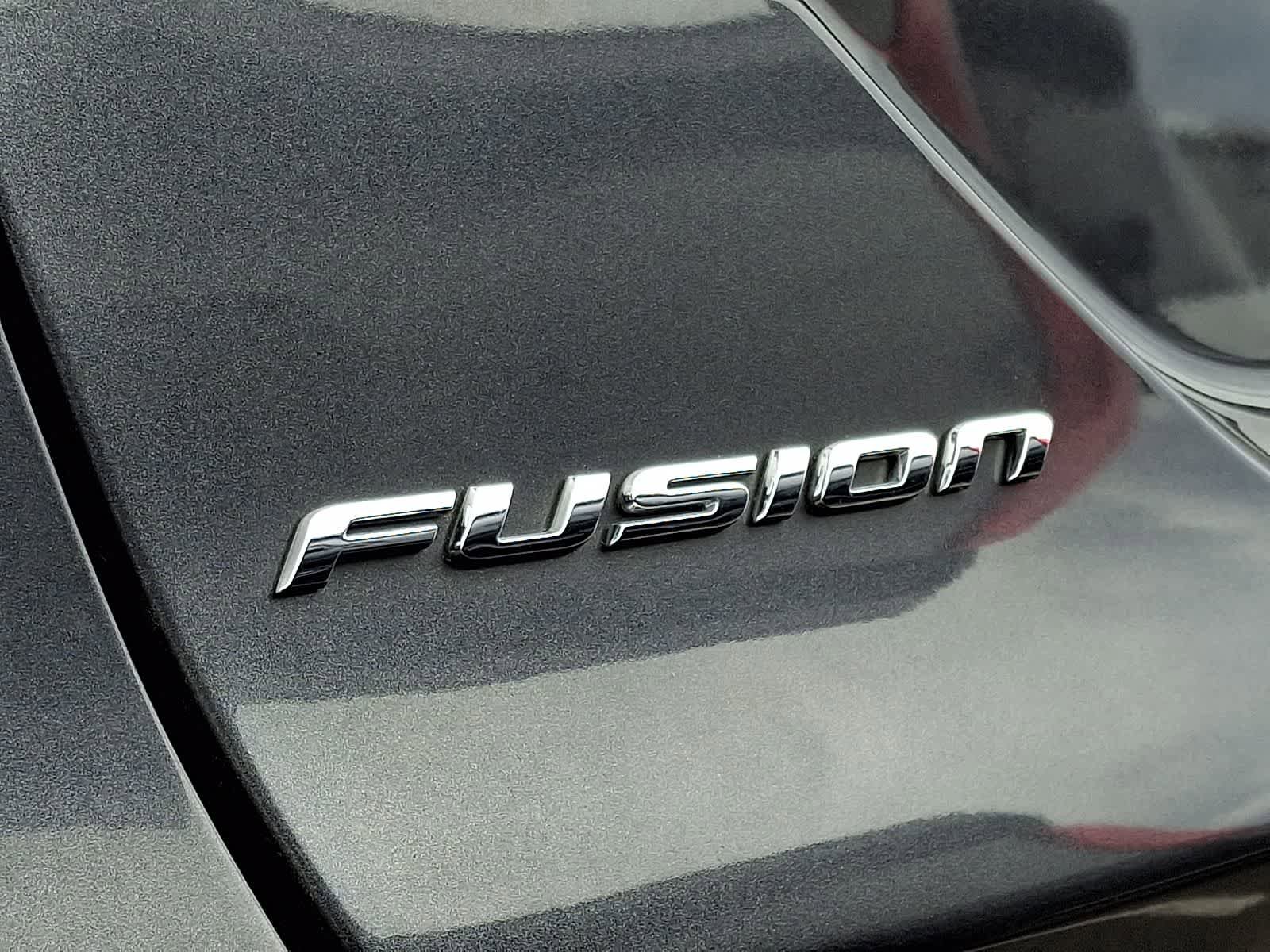 Used 2018 Ford Fusion S FWD image 5