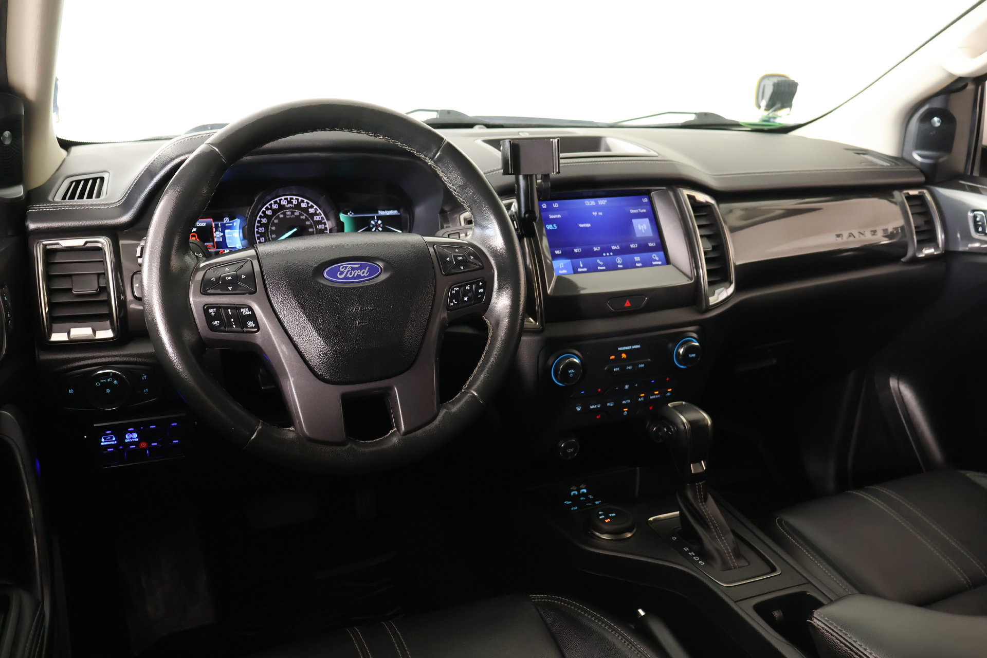 Used 2020 Ford Ranger Lariat w/ Equipment Group 501A Mid AWD/4WD image 2