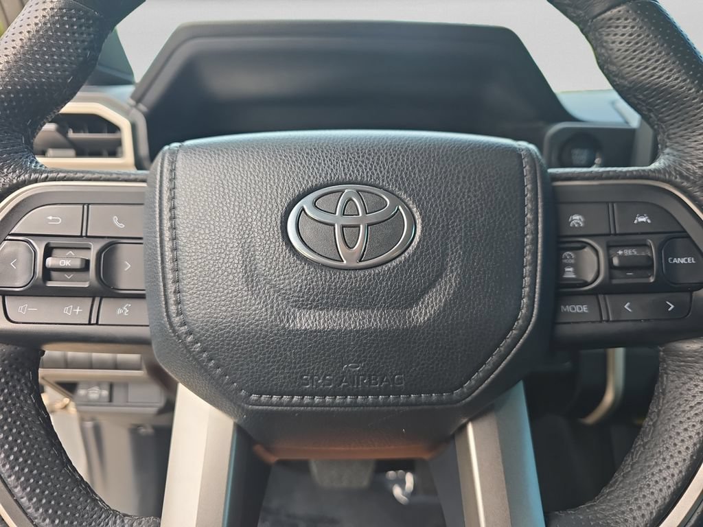 Used 2024 Toyota Tacoma SR5 w/ SR5 Upgrade Package RWD image 12