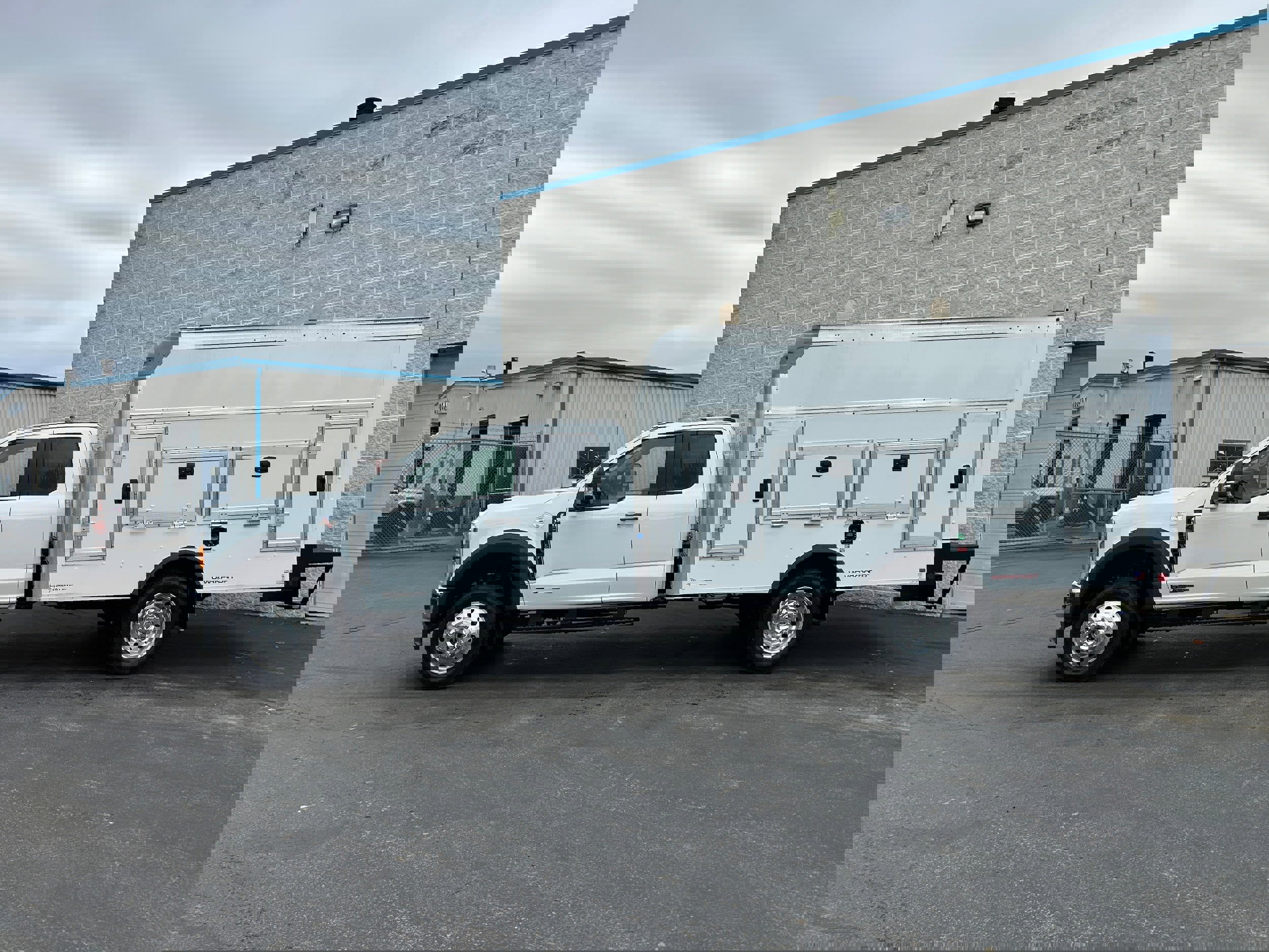 New 2025 Ford F450 XLT w/ XLT Value Package image 6