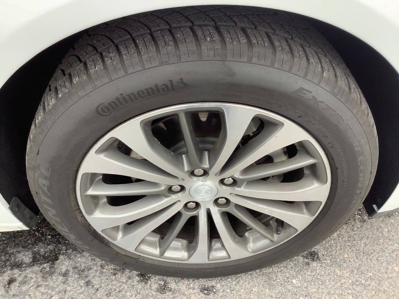 Used 2018 Buick LaCrosse Essence w/ Sights and Sounds Package FWD image 25