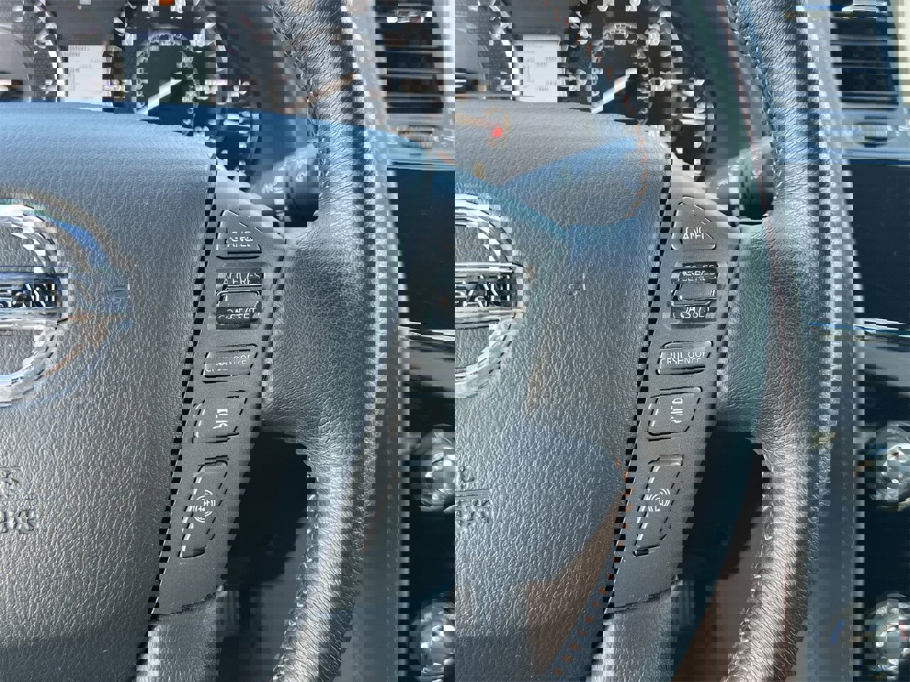 Certified 2020 Nissan Armada Platinum w/ Platinum Reserve Package image 12