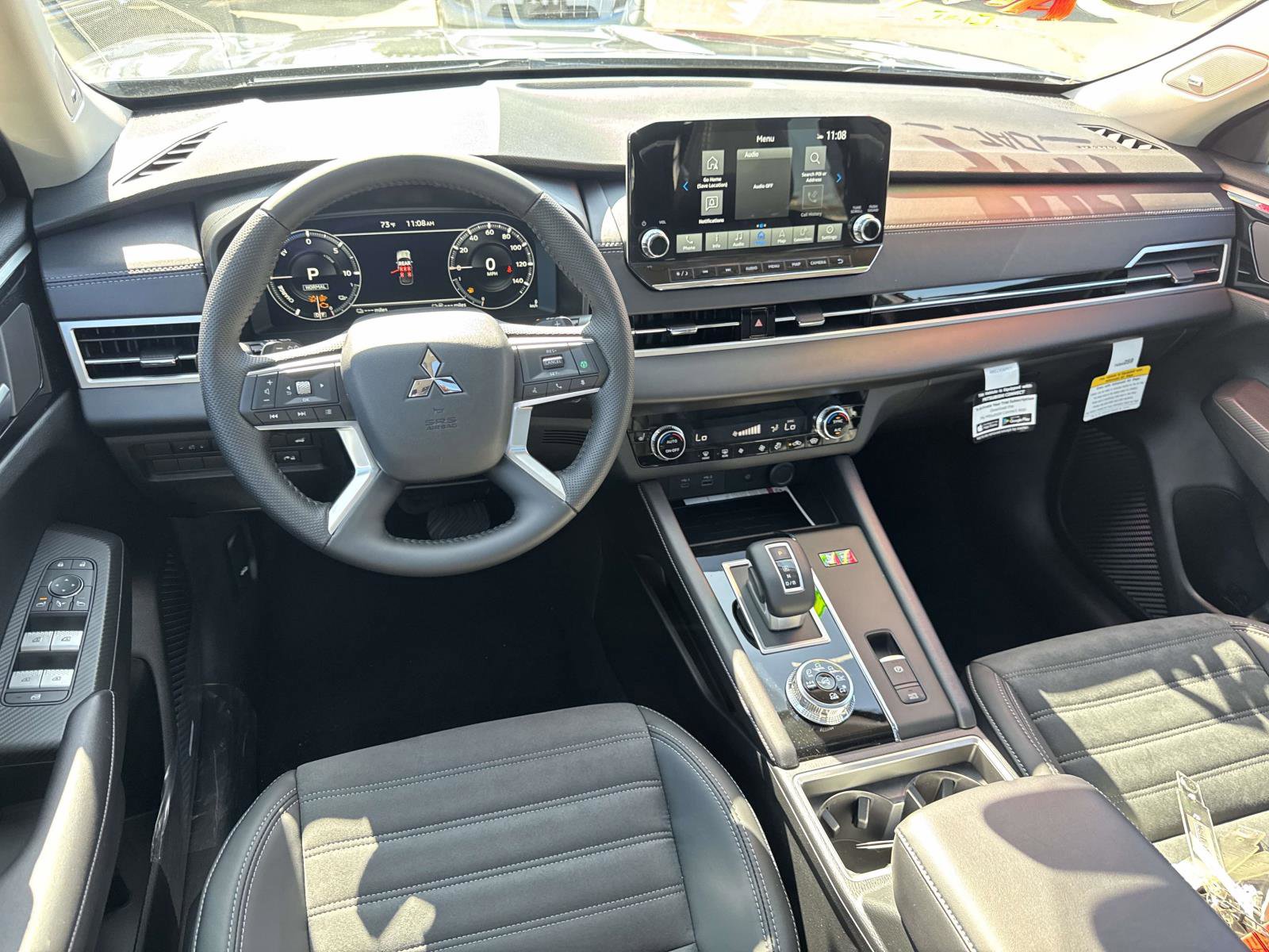 New 2025 Mitsubishi Outlander 4WD Plug-In Hybrid image 9
