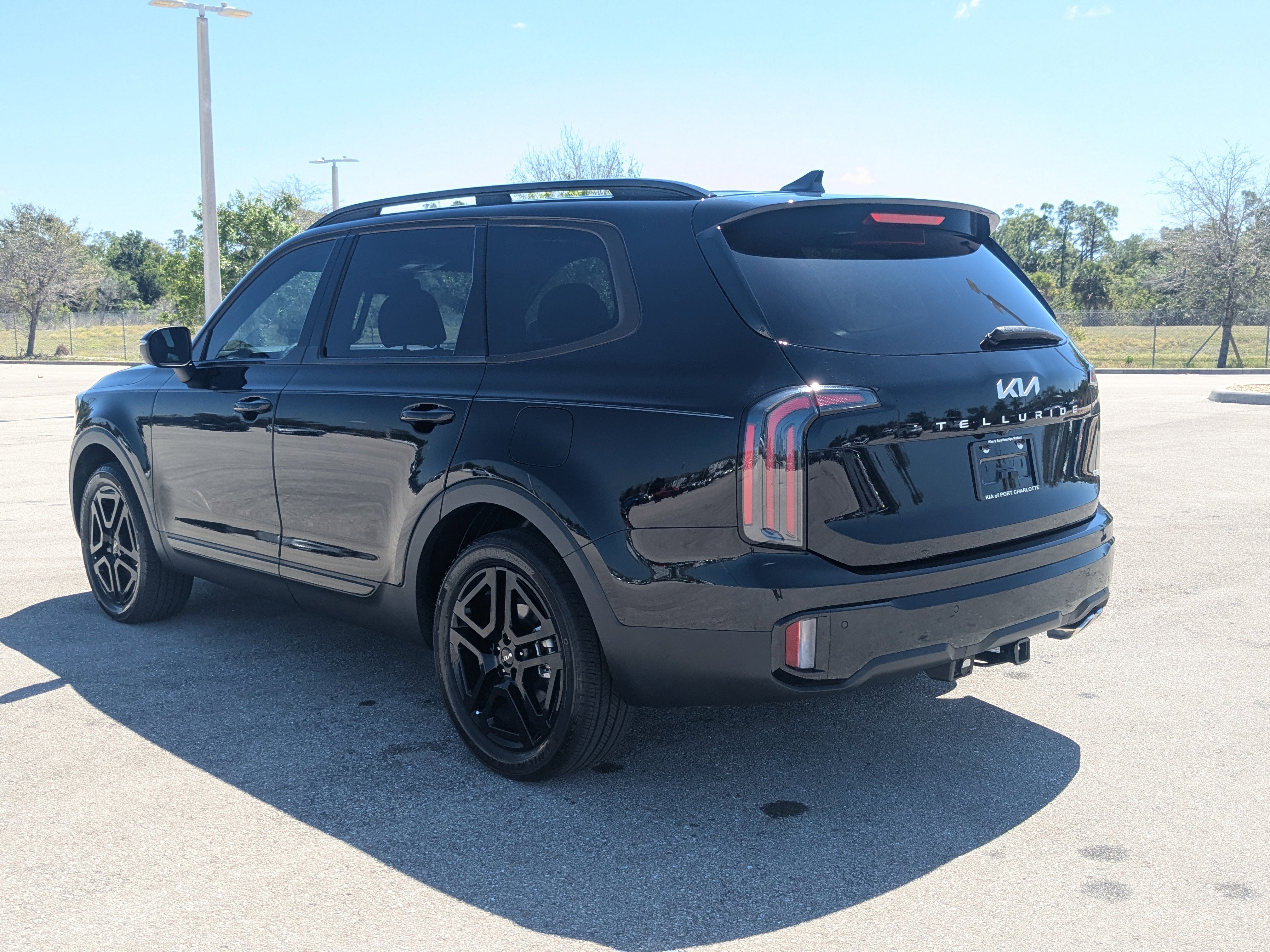 Certified 2024 Kia Telluride EX X-Line AWD/4WD image 7